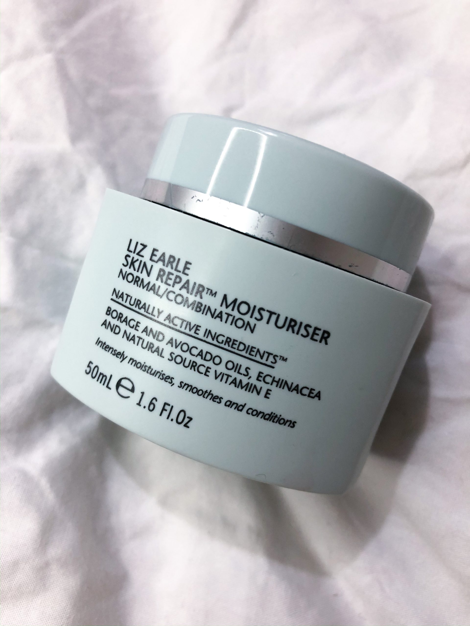 Liz Earle Skin Repair Moisturiser